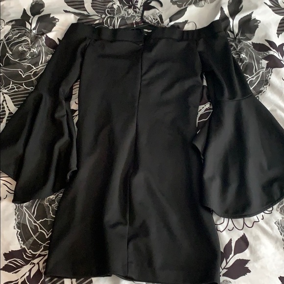 DOBE Dress - Picture 2 of 3